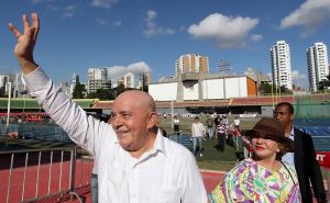 Lula vai a final de campeonato de futebol americano em So Paulo