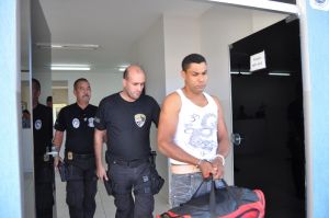 Gleisson  acusado de ordenar a execuo do casal