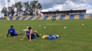 Equipe do CREC em preprao para o Estadual de futebol