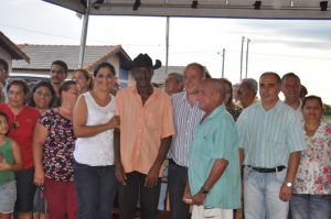 Prefeito Baird e Secretria Dione vereador Jos e moradores do Jardim Eldorado